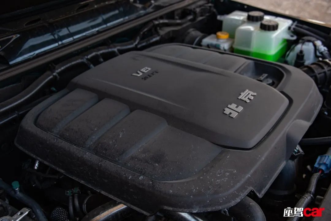 争议与实力并存的BJ80再次转型|CARREVIEWS