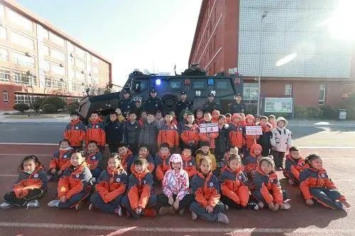 派出所举行第二次警察节活动,中国人民警察大学110警察节