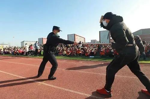 派出所举行第二次警察节活动,中国人民警察大学110警察节