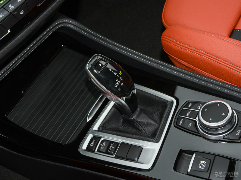 奥迪a3谁会买,奥迪a3l对比宝马1系