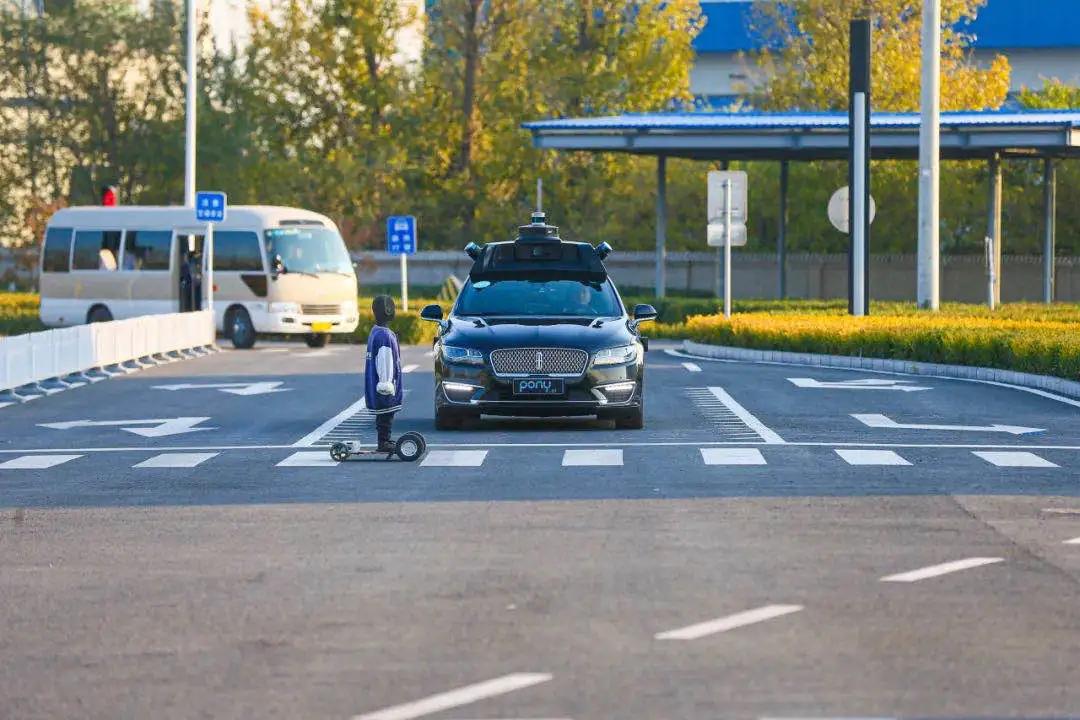 突破技术“无人区”，经开区实现“双新”数量过百