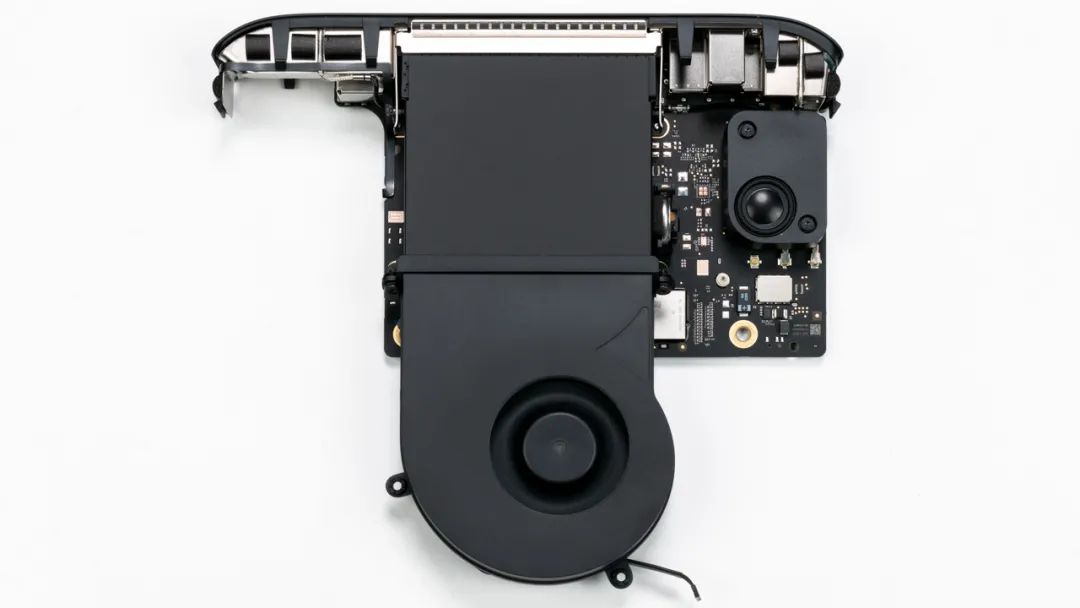 聊一款做工精致的大屏笔记本,迷你高性能台式机