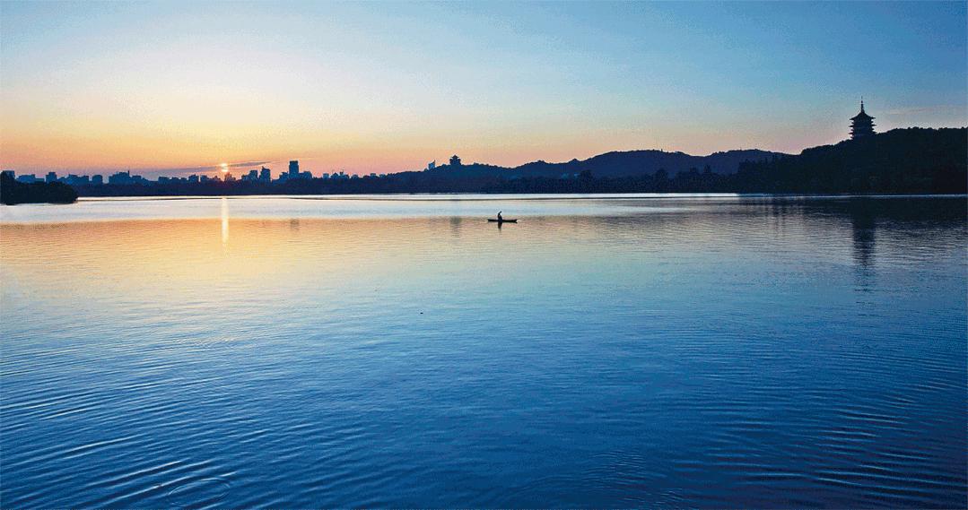 静夜有声诗句,静夜纯音乐名曲