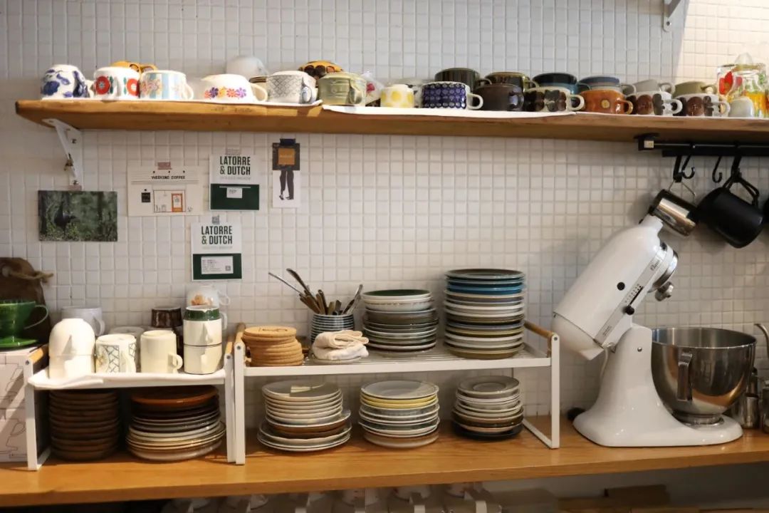 一杯coffee加“滨”,谢谢!