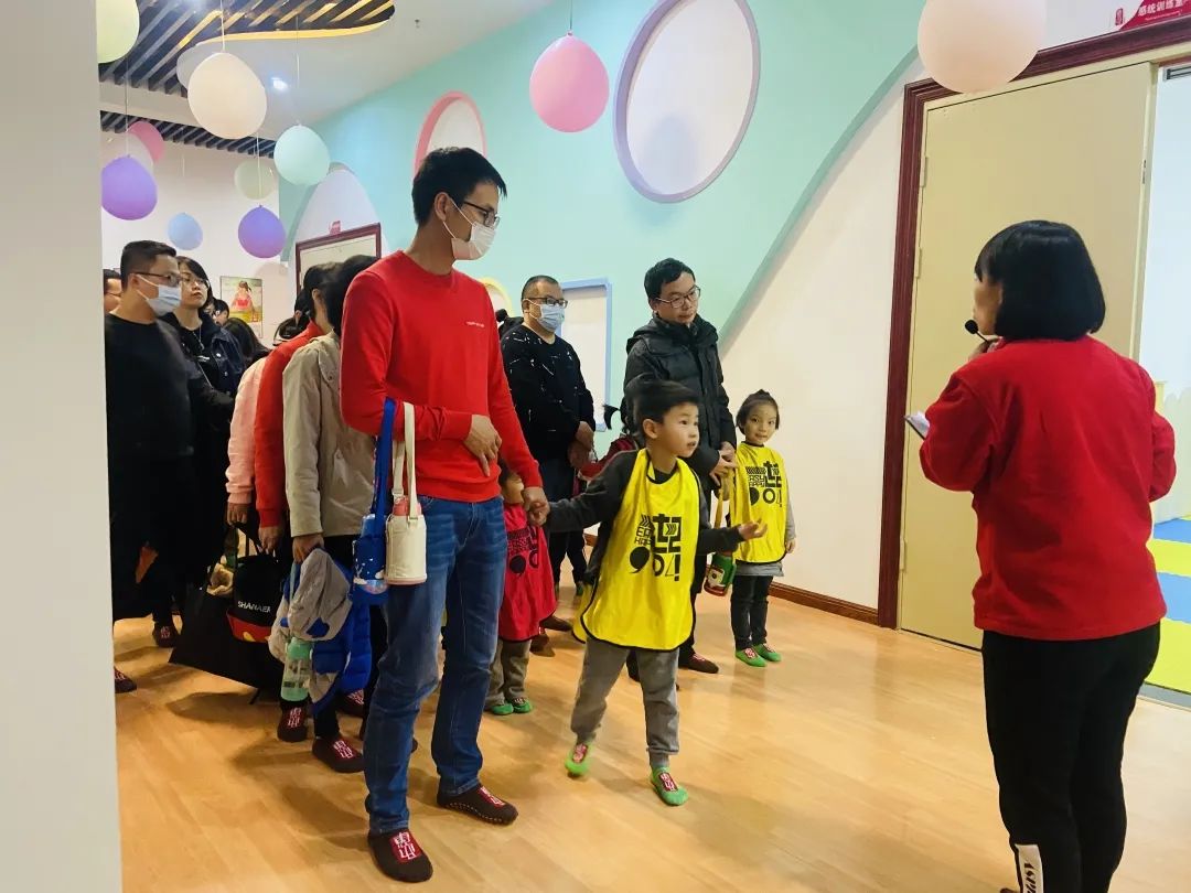 萌娃夏令营多彩活动来袭,萌娃亲子活动