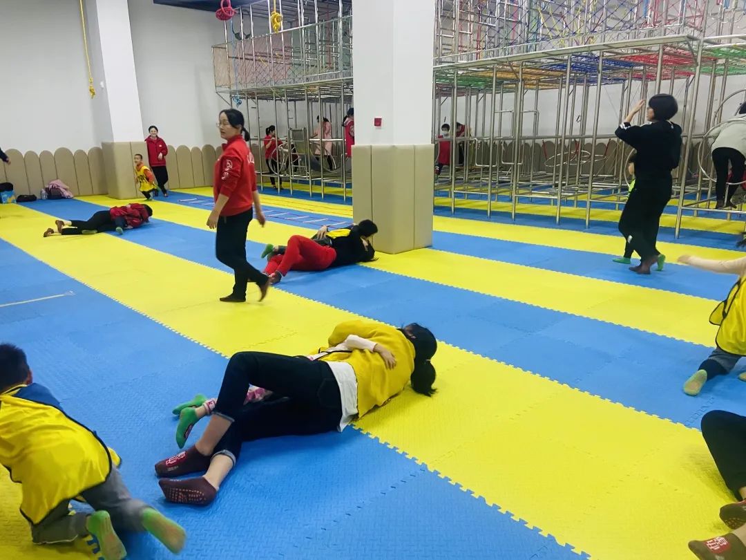 萌娃夏令营多彩活动来袭,萌娃亲子活动