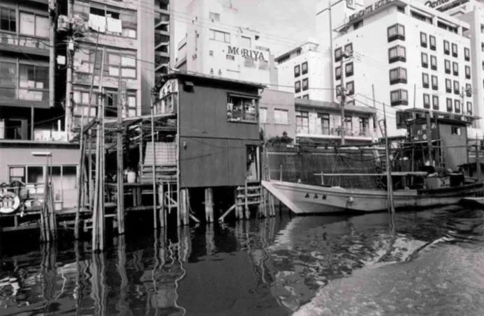 日本动画产业中的建筑,日本动画产业展示