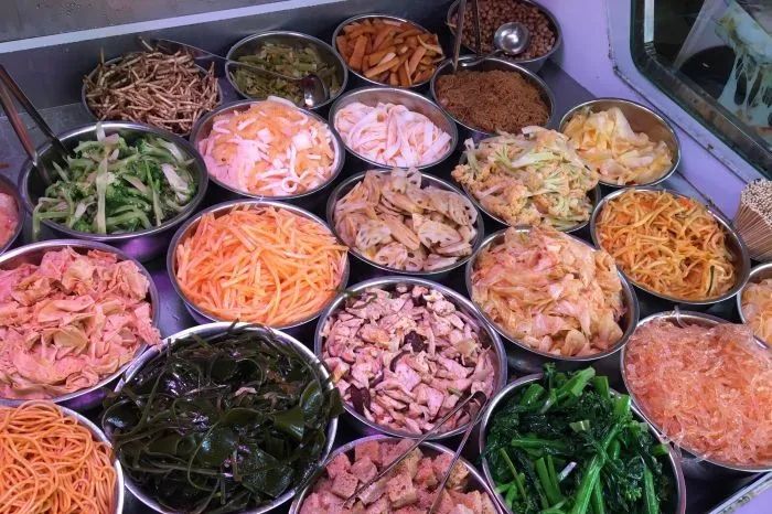 南宁这15家小店,没空调、几乎没座位,却从冬天排队到了夏天!