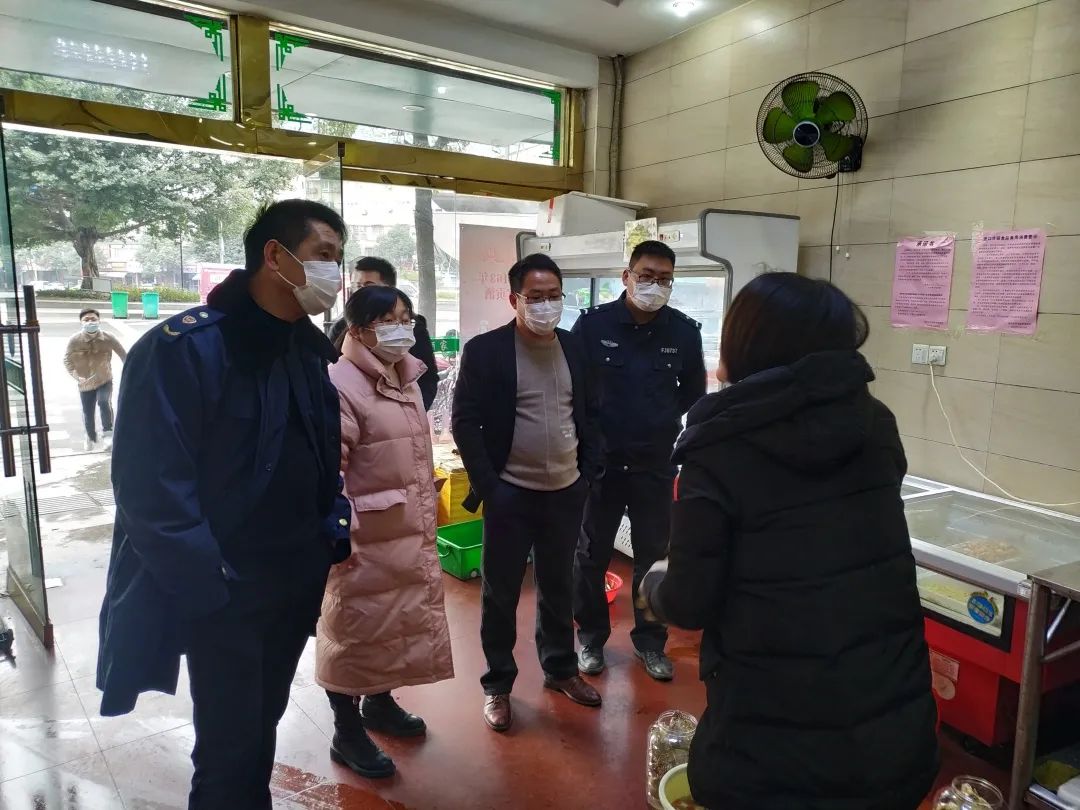 众志成城我们全力以赴,众志成城万众一心全力以赴