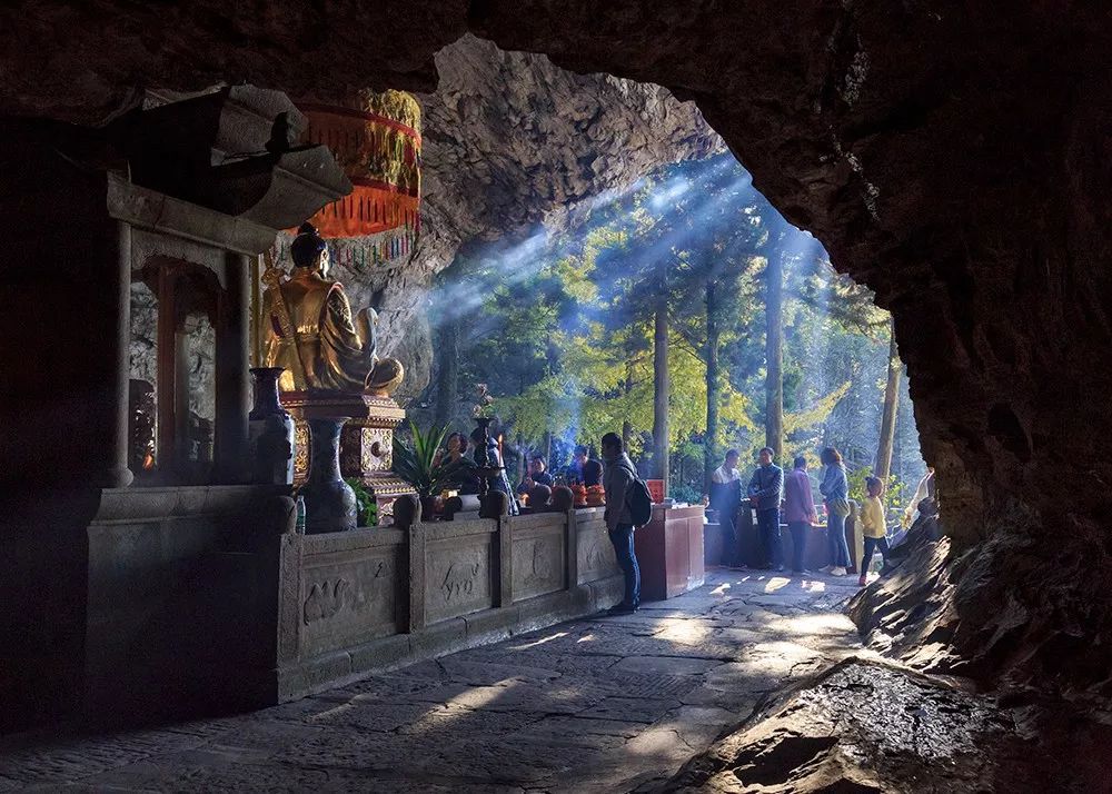 斜阳余晖全部视频,斜阳余晖下