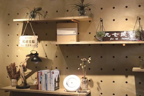 魔都上海打卡民宿,这家凤凰古城的网红民宿