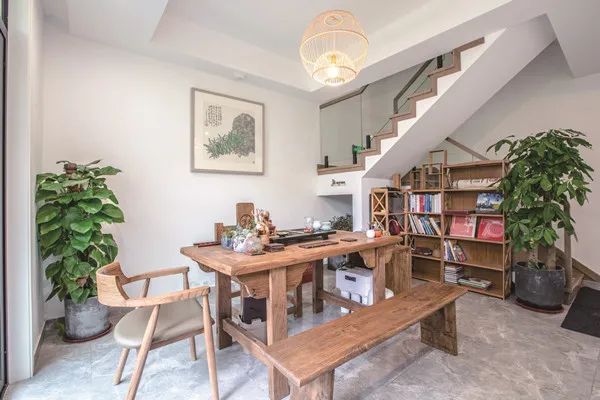 魔都上海打卡民宿,这家凤凰古城的网红民宿