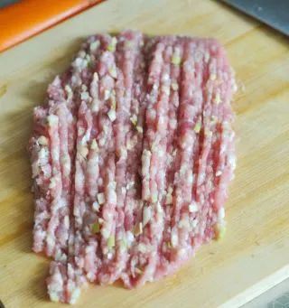 【关注】我县香菇产业飞上《人民日报》,看美味香菇如何做出可口菜肴!