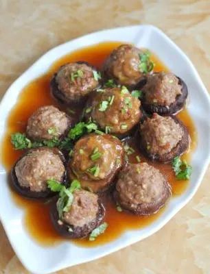 【关注】我县香菇产业飞上《人民日报》,看美味香菇如何做出可口菜肴!