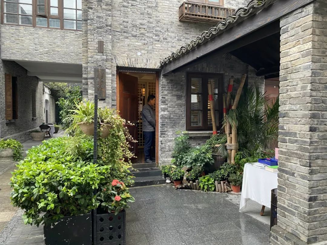 湖边邨酒店,杭州湖边邨酒店