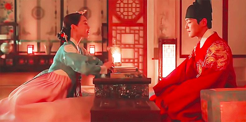 韩版《太子妃升职记》,靠表情包出圈的憨憨女主爱了