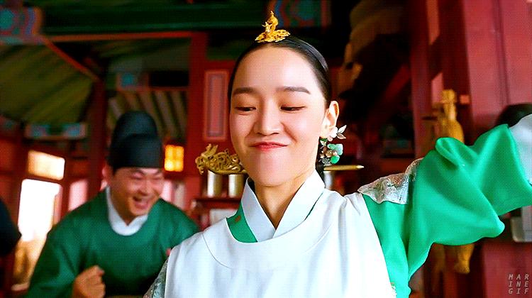 韩版《太子妃升职记》,靠表情包出圈的憨憨女主爱了