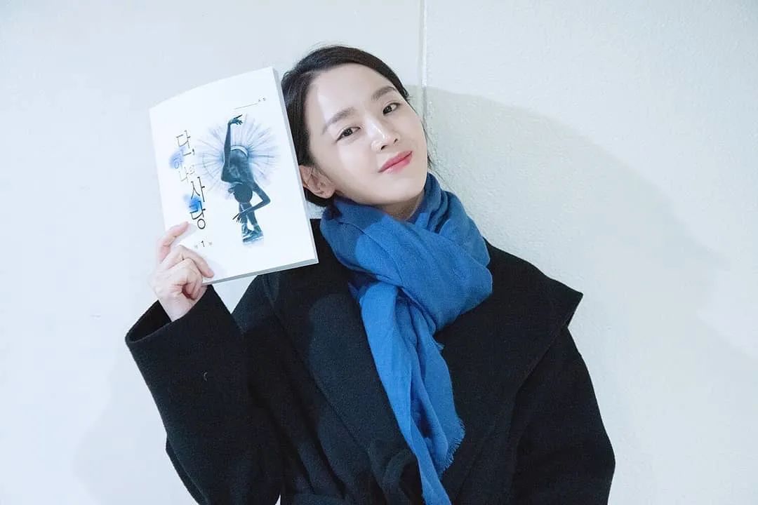 韩版《太子妃升职记》,靠表情包出圈的憨憨女主爱了