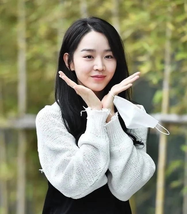 韩版《太子妃升职记》,靠表情包出圈的憨憨女主爱了