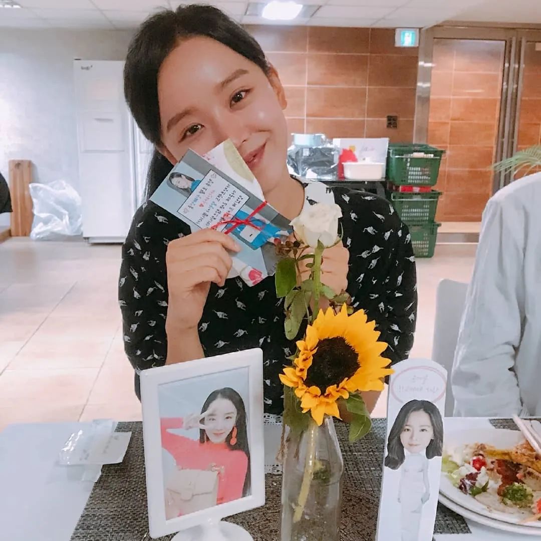 韩版《太子妃升职记》,靠表情包出圈的憨憨女主爱了