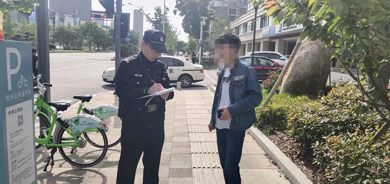 【我是警察】吴泽人：守住百姓钱袋子，护好大众幸福家