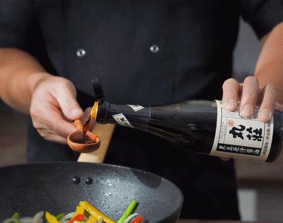 五色藜麦烧鲍鱼,海鲜小炒皇正宗装盘