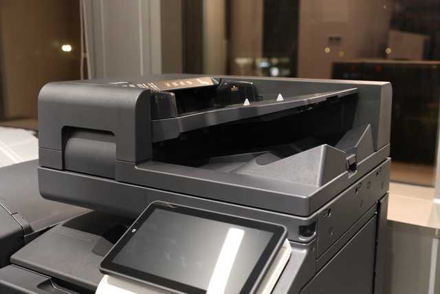 简约不简单柯尼卡美能达bizhub550i黑白数码复合机