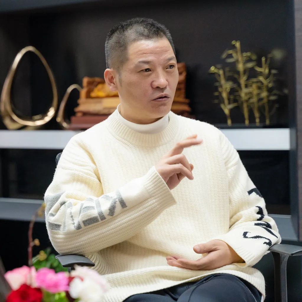 鍛充箣缁濈編铔欒懀浜嬮暱閮己,鍛充箣缁濈編铔欏垱濮嬩汉閮己