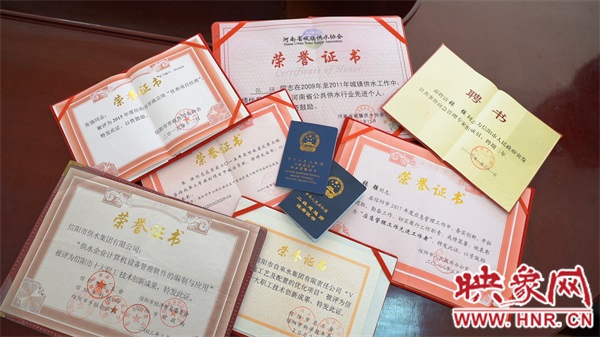 信阳供水公司主要负责人,信阳供水公司坚守岗位