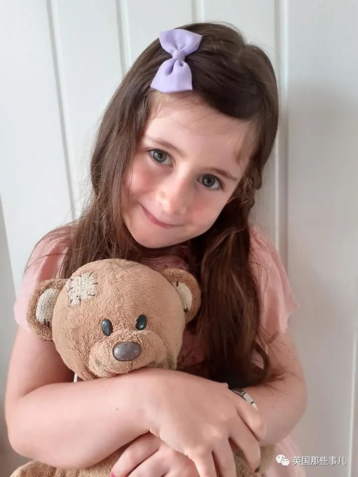 她治好12500只泰迪熊,用毛绒绒治愈自己和无数人…
