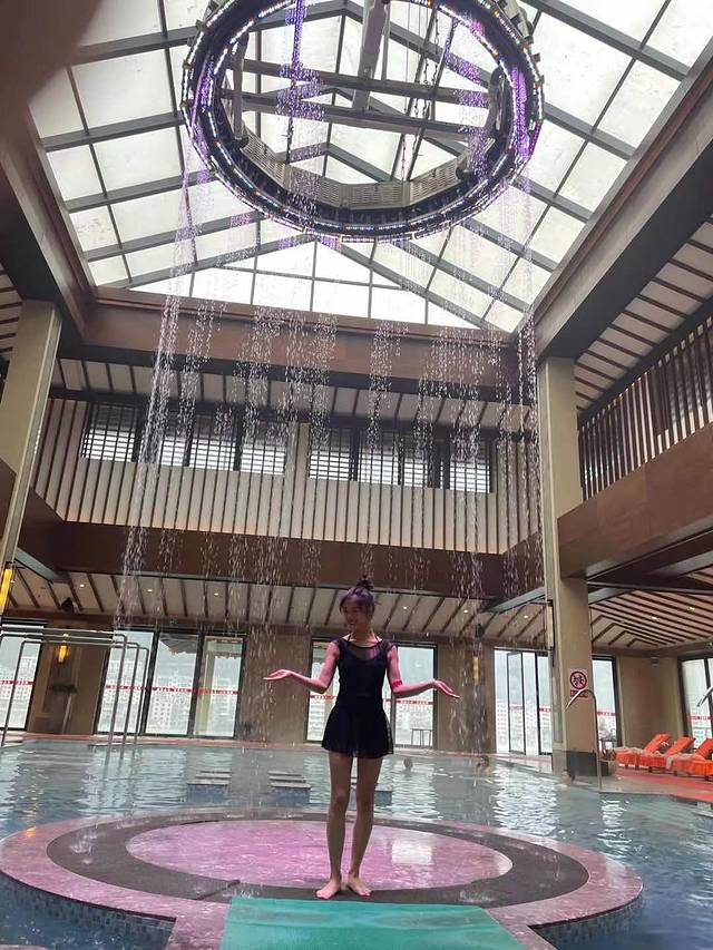 经济实惠温泉小镇,最经济实惠的旅游城市排行