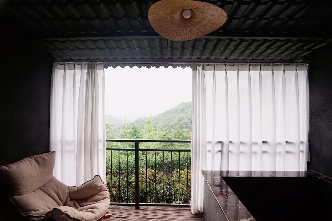青城山开了家很网红的民宿,民宿探店成都