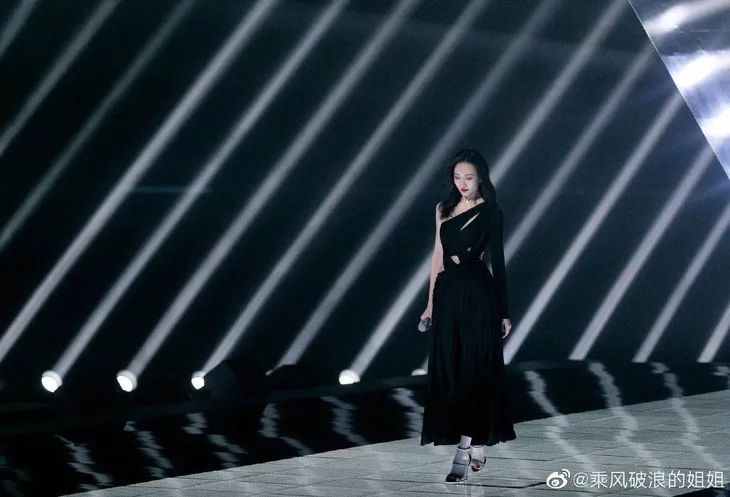 浪姐2舞台风格,浪姐2所有曲目