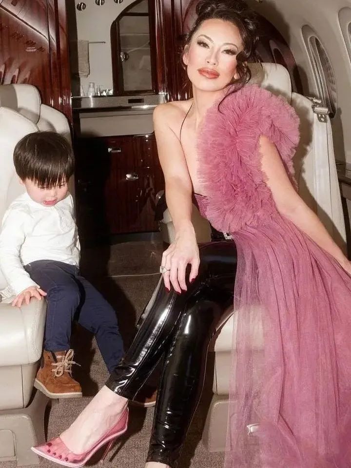 璀璨帝国亚裔,亚裔富豪的璀璨帝国第一季