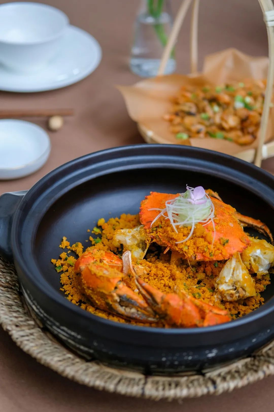 让成都的花胶鲍鱼鸡一姐，给你们讲哈小红袍的故事