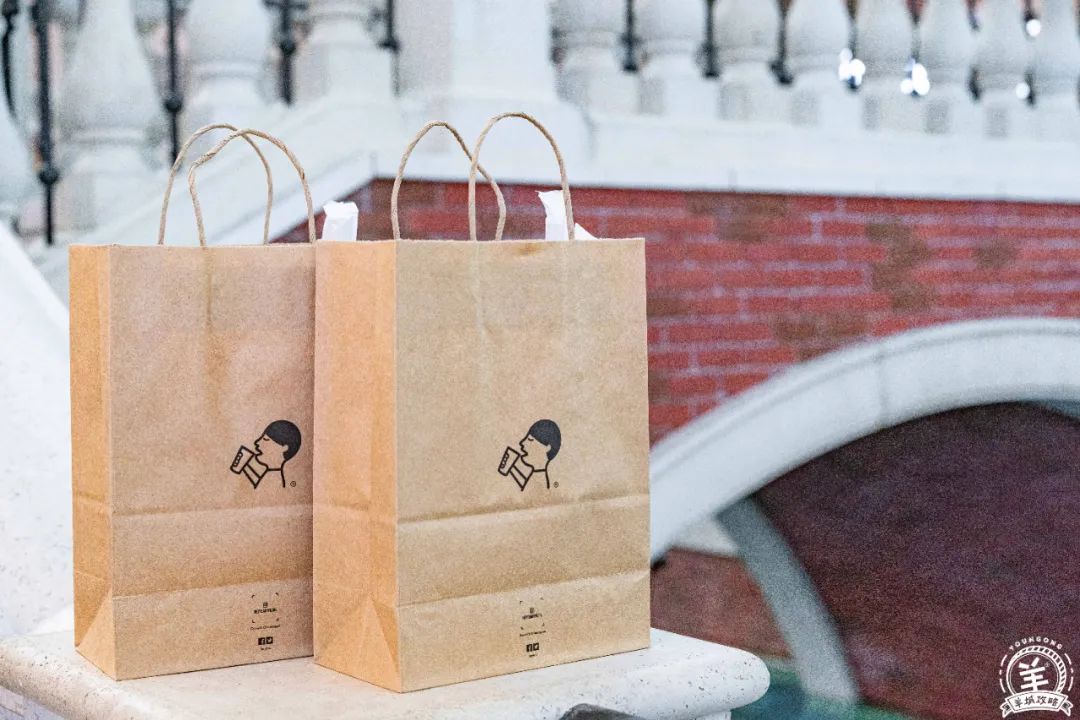 等了好久的喜茶终于营业了,澳门首家喜茶门店