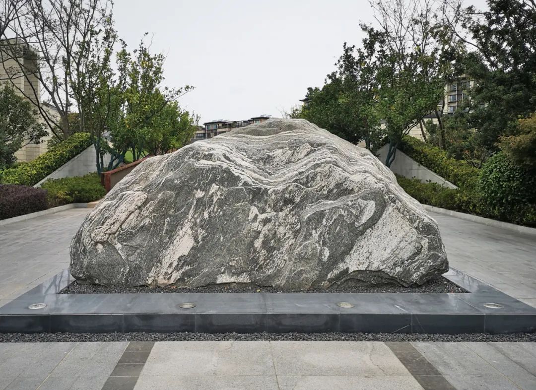 变质岩的地貌景观,美姑变质岩