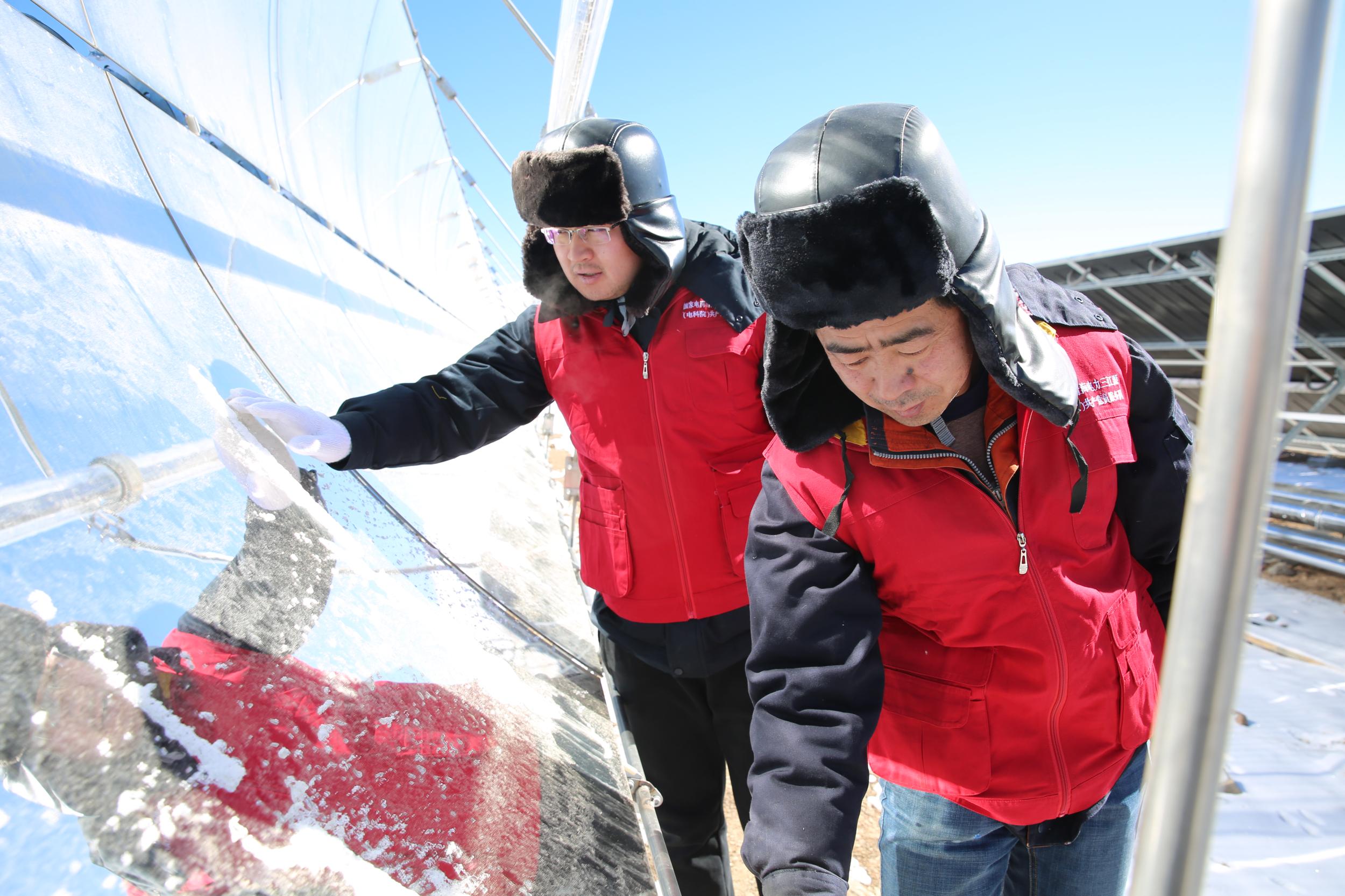 海拔4300米的暖心关爱