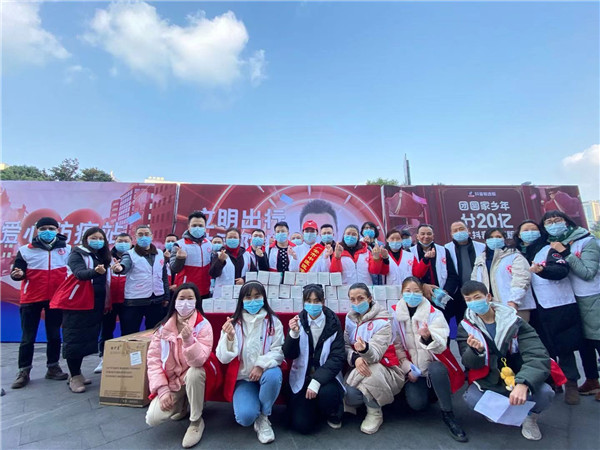 爱心捐赠情暖医护,爱心捐赠情暖防疫
