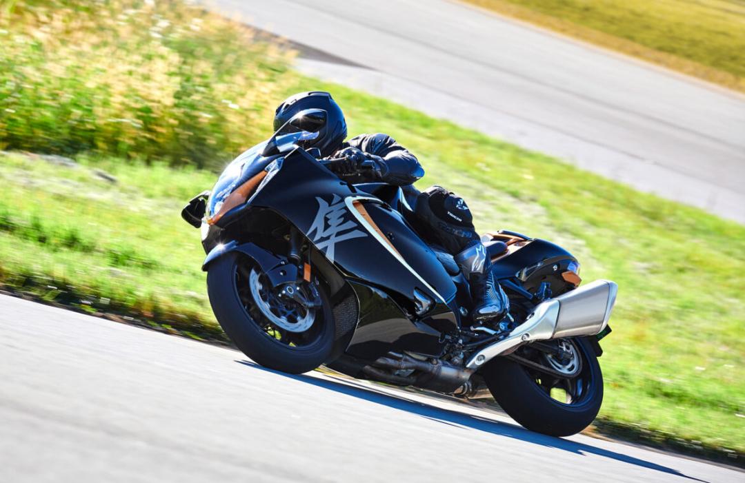 铃木ax100翻新复活,2021款铃木隼hayabusa