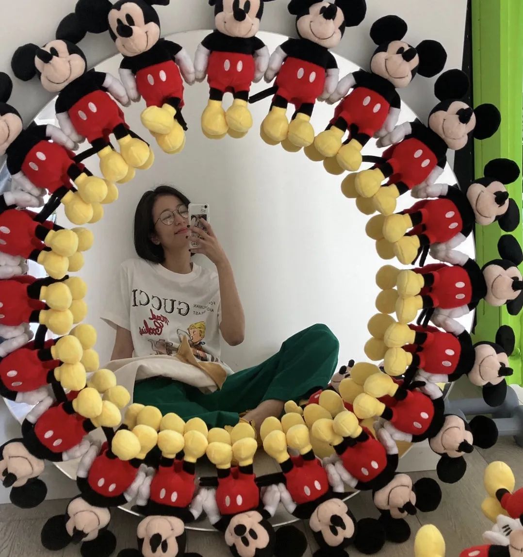 白百何坎肩卫衣,白百何ootd穿搭