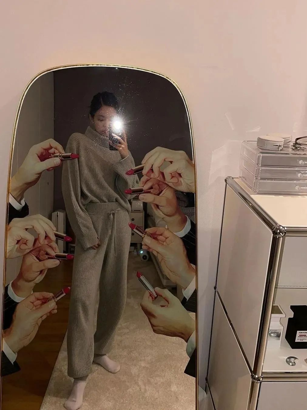 白百何坎肩卫衣,白百何ootd穿搭