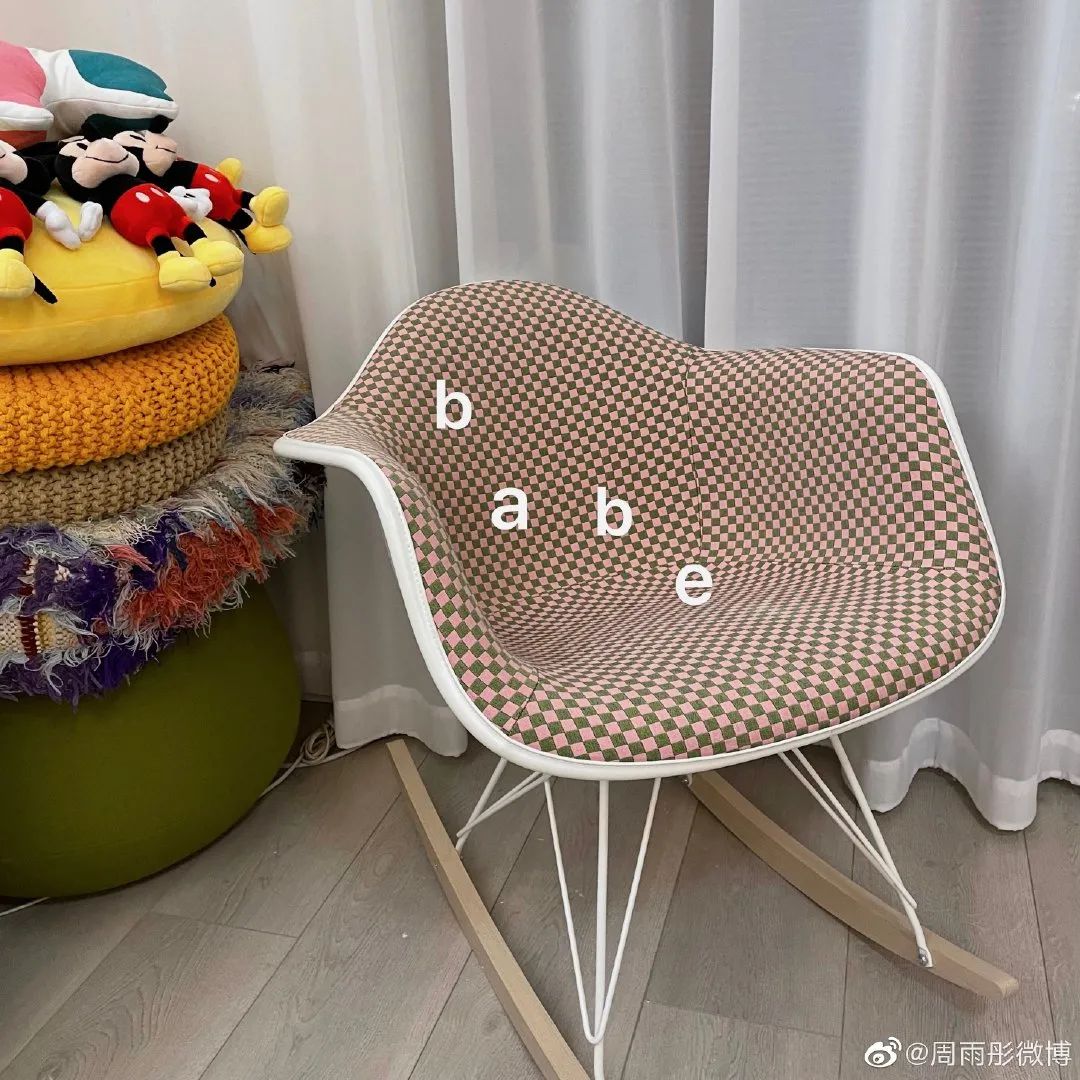 白百何坎肩卫衣,白百何ootd穿搭