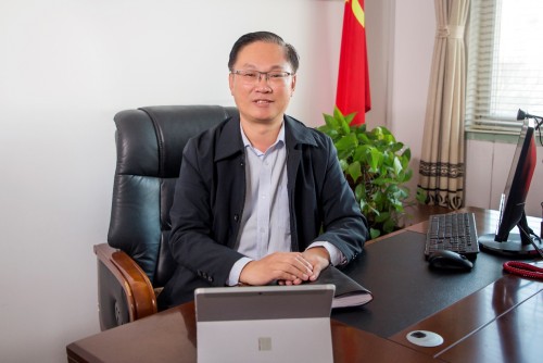 “一块屏”牵起南北两校师生同创智慧教育新篇章