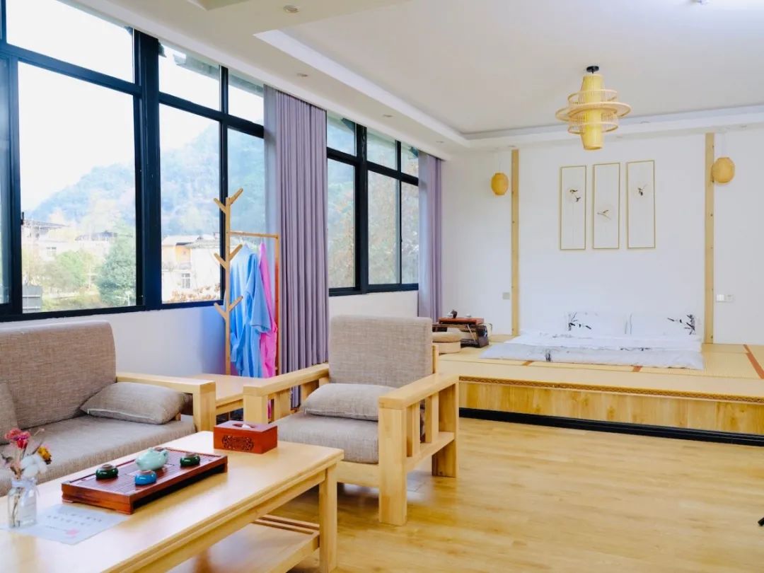 青城山开了家很网红的民宿,民宿探店成都