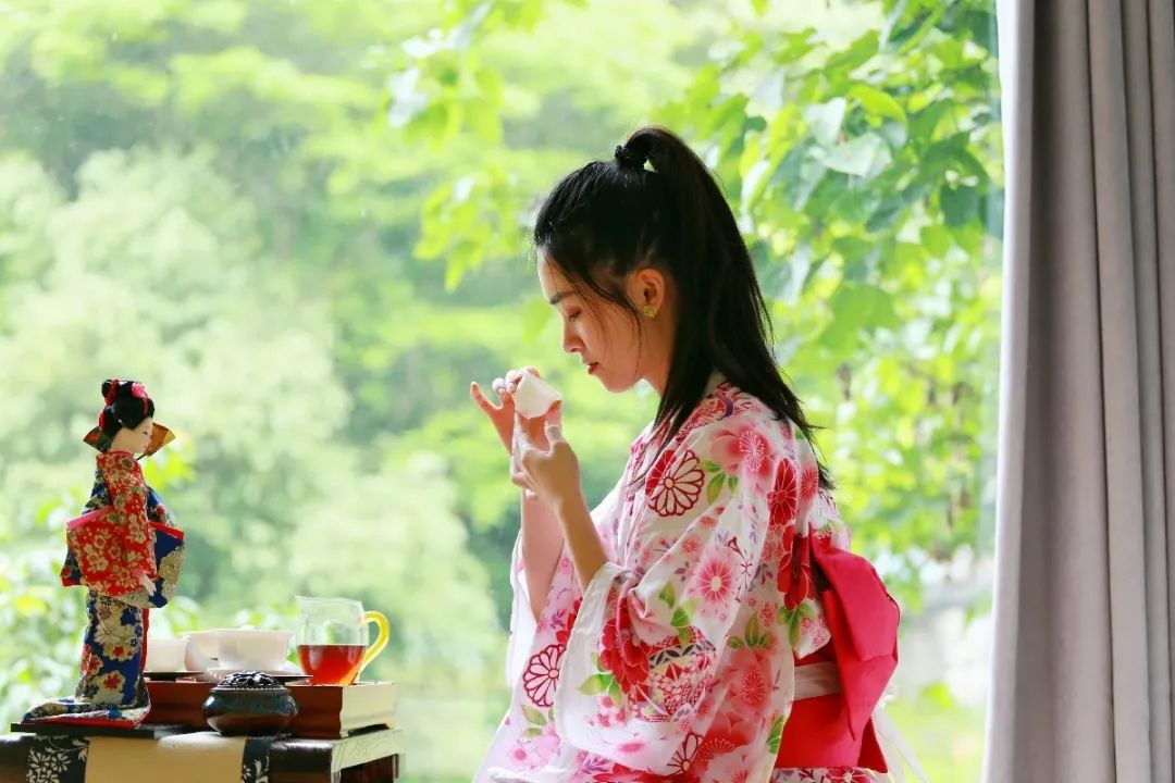 青城山开了家很网红的民宿,民宿探店成都