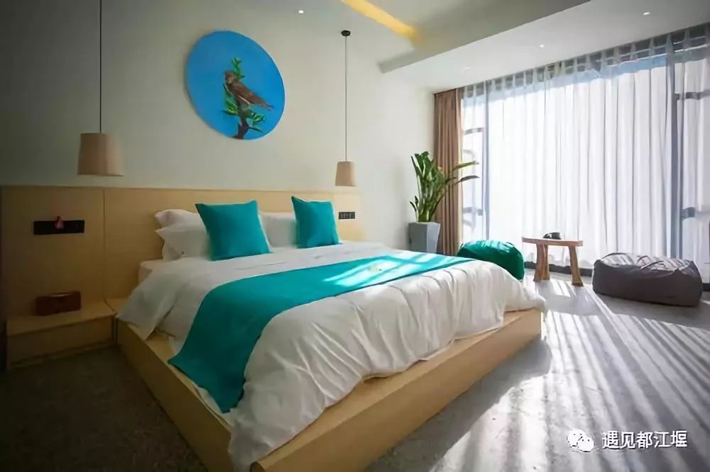 青城山开了家很网红的民宿,民宿探店成都