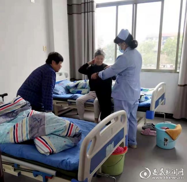 娄底爱暮家积极试点提供个性化居家养老服务