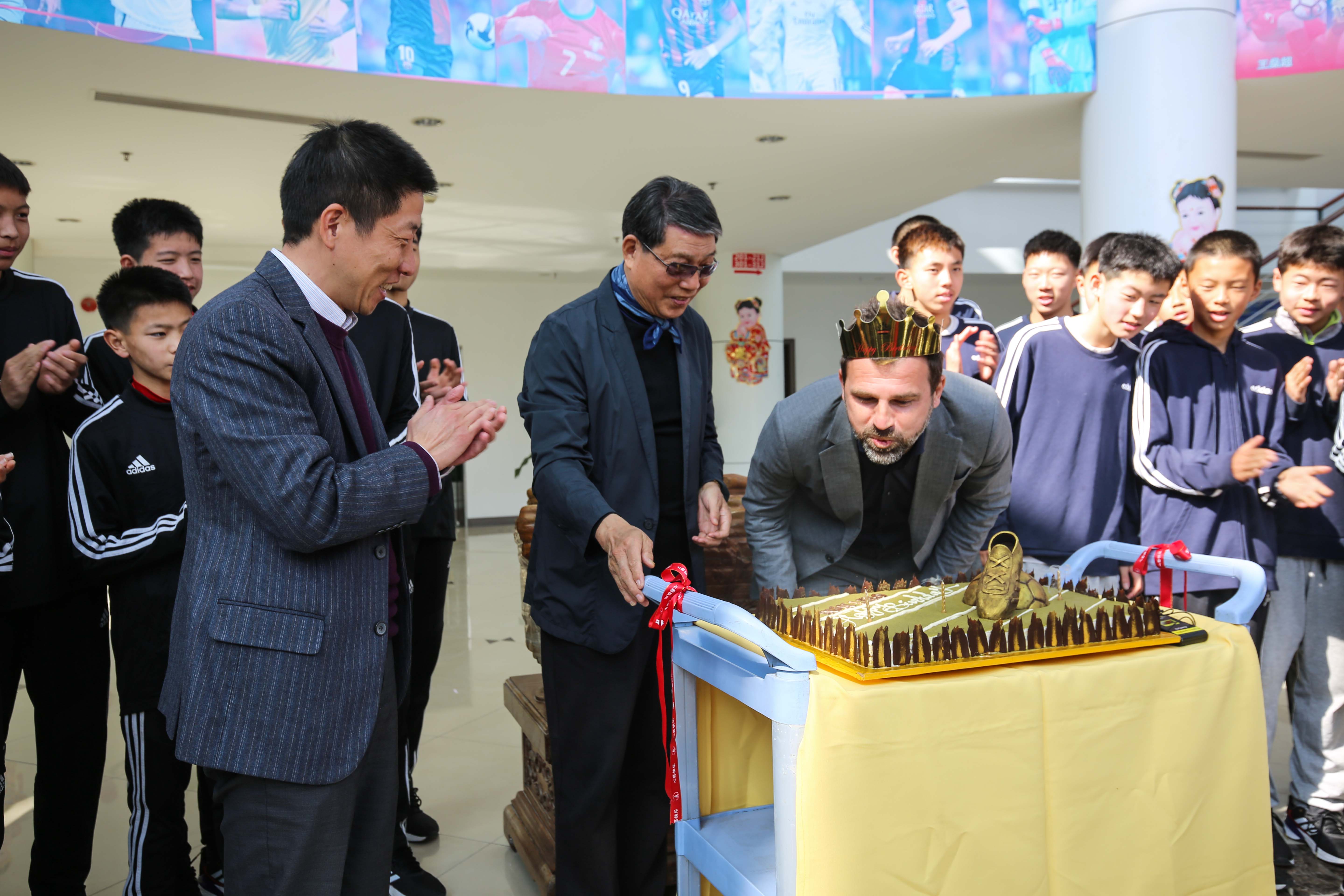 失去资助后吃到定心丸，根宝决定崇明基地和海港合作打造06年龄段梯队