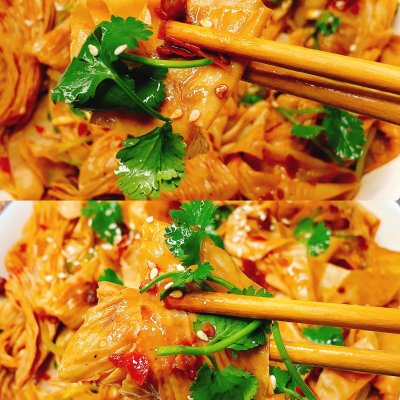 凉拌香辣豆腐皮,比辣条还好吃的豆腐皮做法